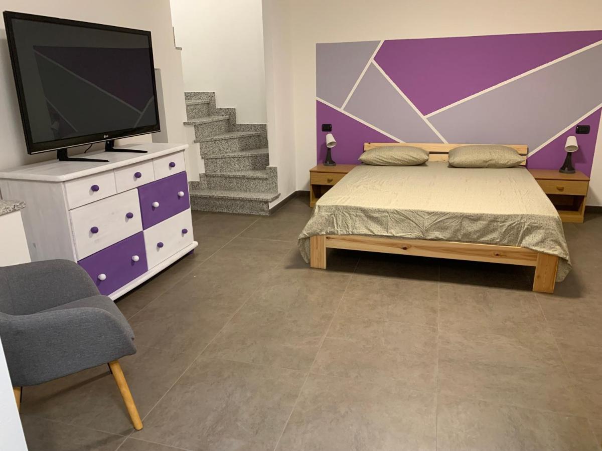 Casa Vacanze Anais 努斯 外观 照片